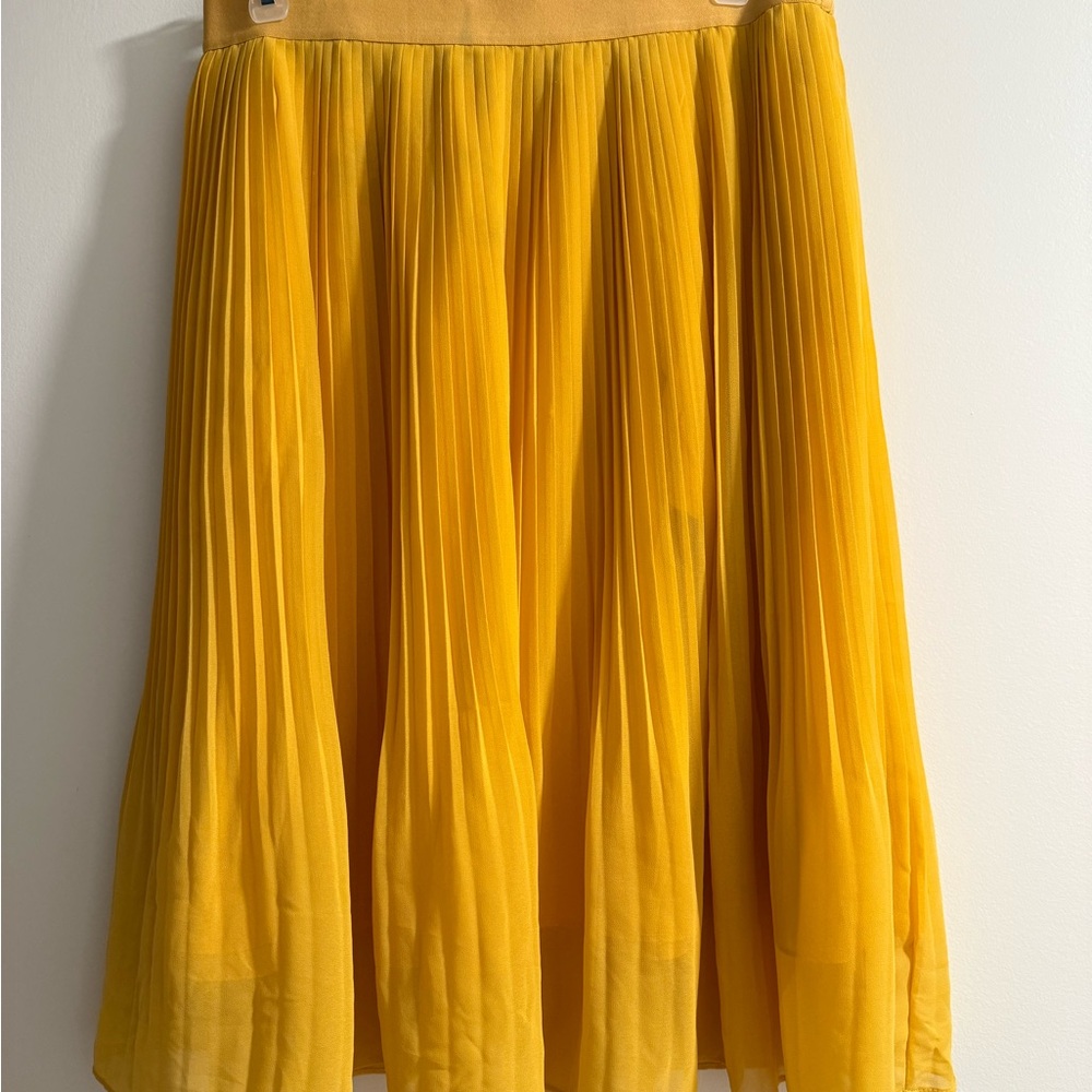 a new day Sunlit Yellow Pleated Midi Skirt